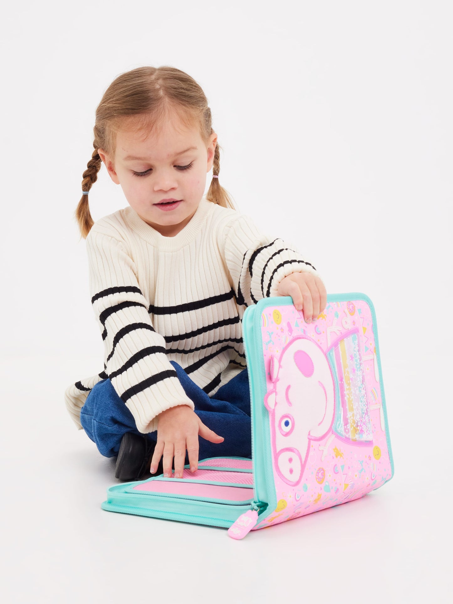 Peppa Pig Zip It Stationery Gift Pack