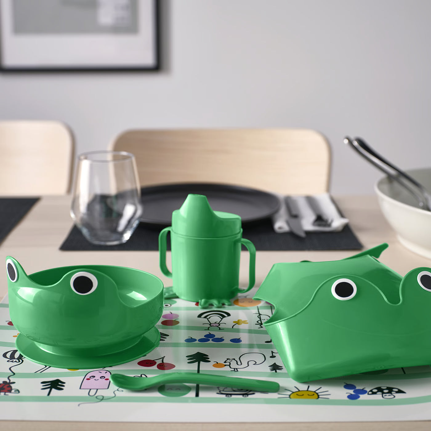 MATA 4-piece eating set, bright green